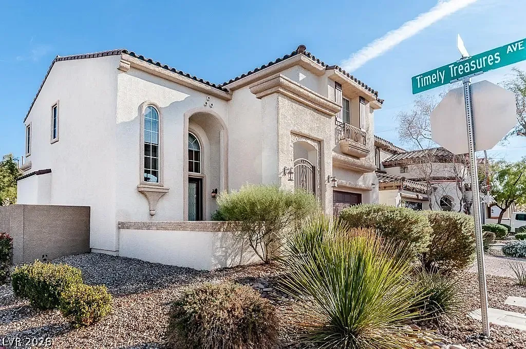 3 bed, 2.5 bath, 1919 sqft, $2,500 — Photo 3