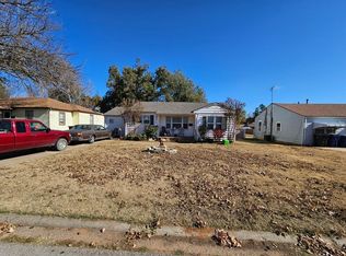 214 N 17th St, Chickasha, OK 73018