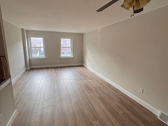 2nd image of 12086 Abby Rd Floor 1