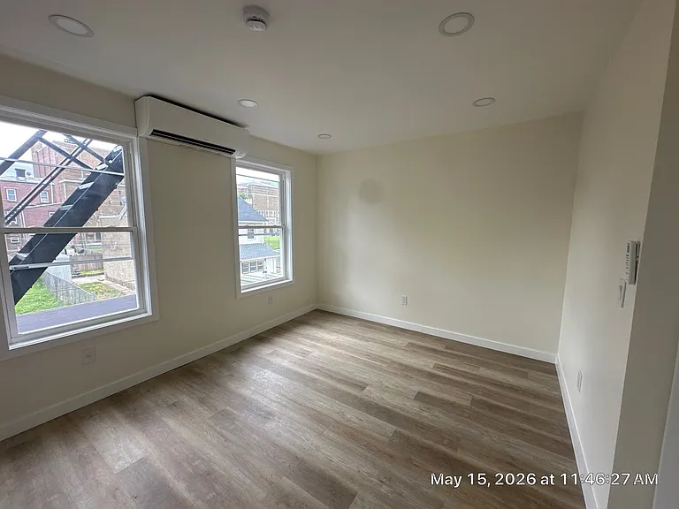 131 Monmouth St #2 — Photo 6
