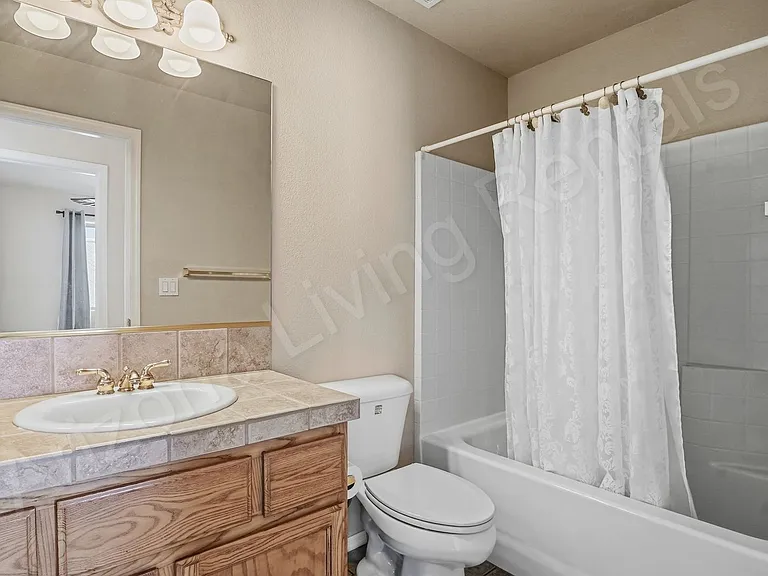 3330 Tomahawk Dr — Photo 10