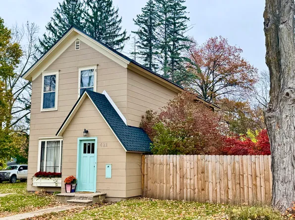 421 Green St, Big Rapids, MI 49307