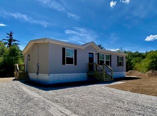 11 Bradley Rd, Porter, ME 04068