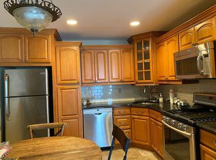 175 Woodward Ln, Basking Ridge, NJ 07920