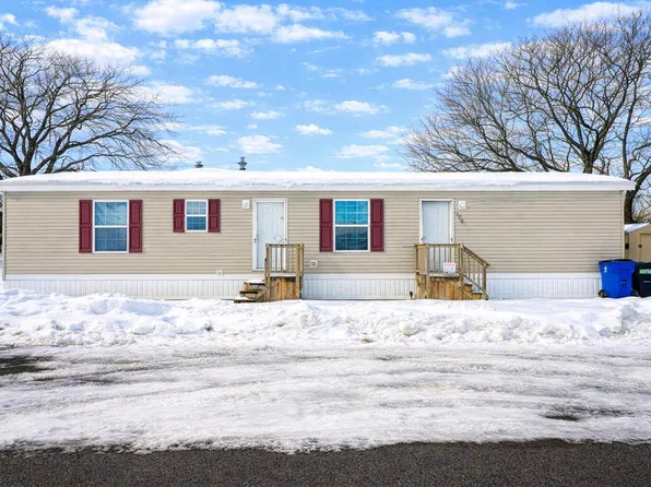 1906 Hawk Dr, Kalamazoo, MI 49008