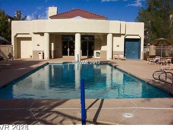 4th image of 1900 Rio Canyon Ct Unit 205