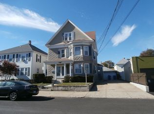 5 Rowe Ave, Pawtucket, RI 02861