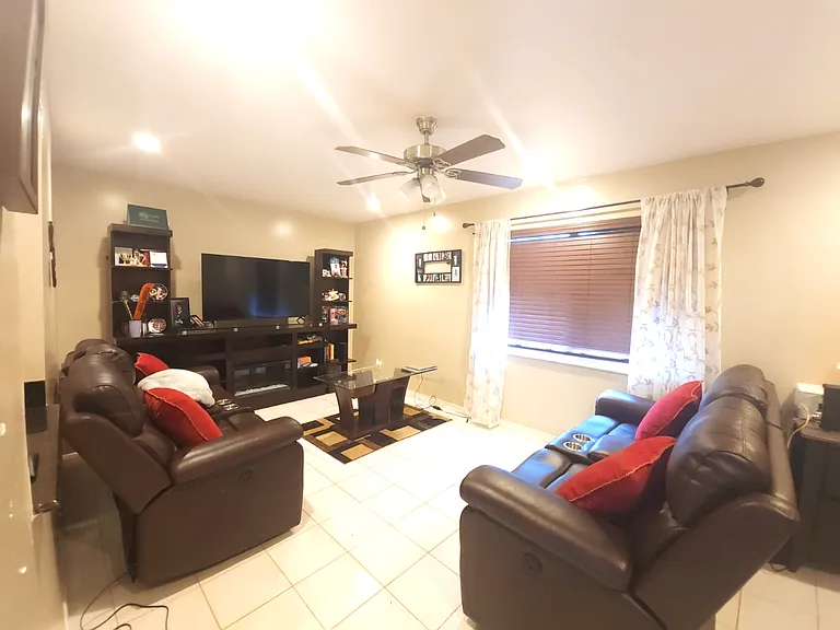 7310 SW 8th St — Photo 14