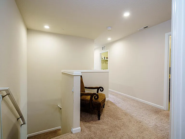 15764 SE Misty Dr — Photo 15