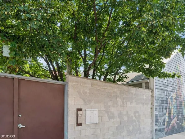 1653 W North Ave, Chicago, IL 60622