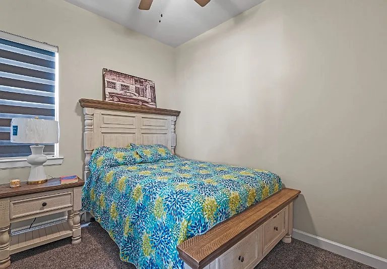 240 Staffs Way — Photo 28