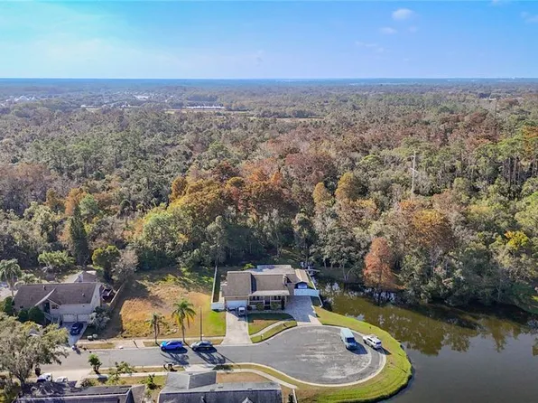 5904 Springrun Ct, Holiday, FL 34690