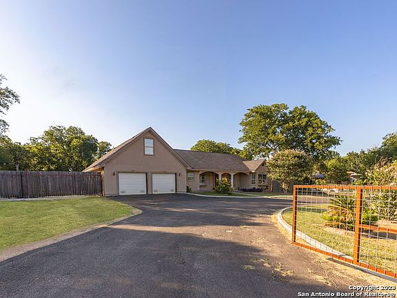 2nd image of 4923 Ayrshire Dr