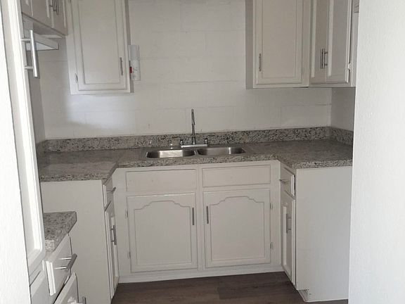 4th image of 815 S Canada Ave #4