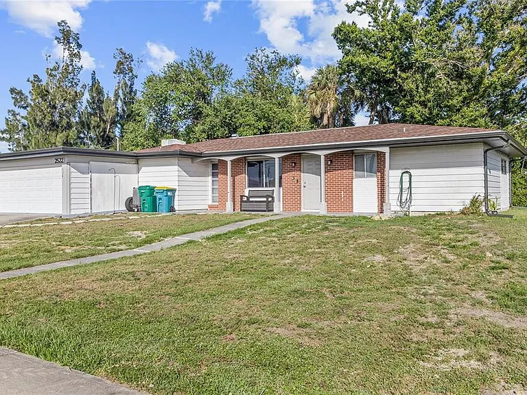 2522 Conway Blvd — Photo 3