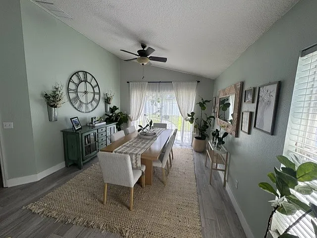 216 Somerset Dr — Photo 18