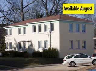 1013 University Ave APT 2, Oxford, MS 38655