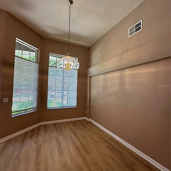 13813 Bluewater Cir — Photo 29