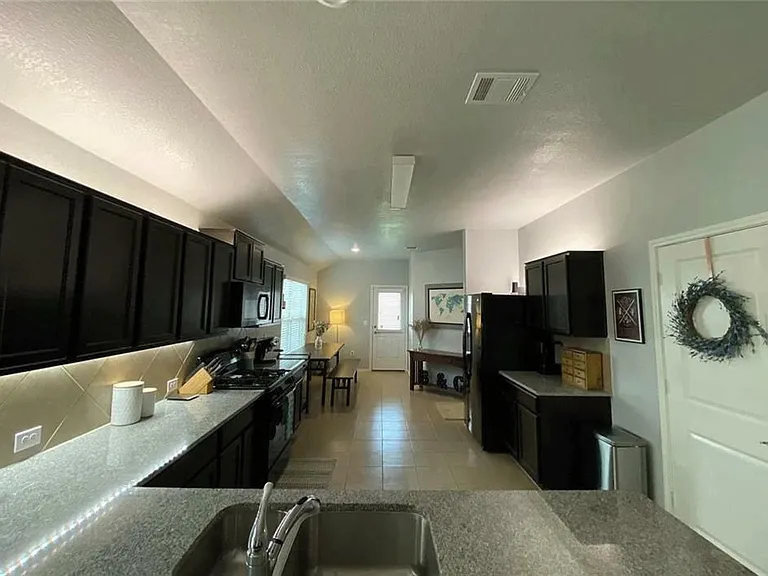 7016 Razors Edge Dr — Photo 6