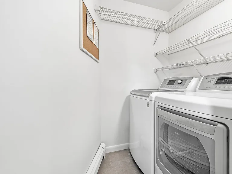12 Wyeth Ct — Photo 18