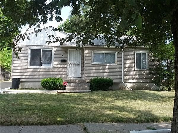 1410 Bent Dr.