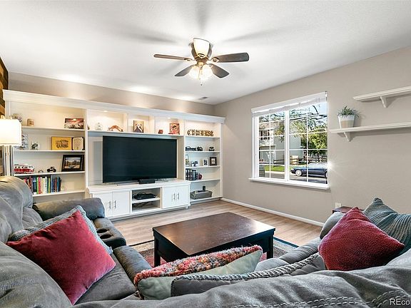 4th image of 4335 W Kenyon Ave
