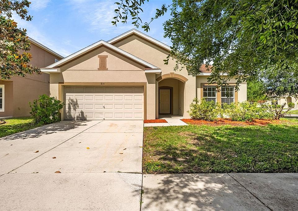 1st image of 910 Fern Leaf Dr