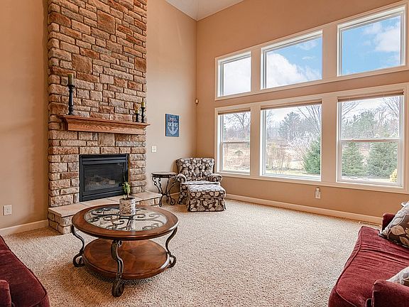 3rd image of 8010 Newell Creek Dr