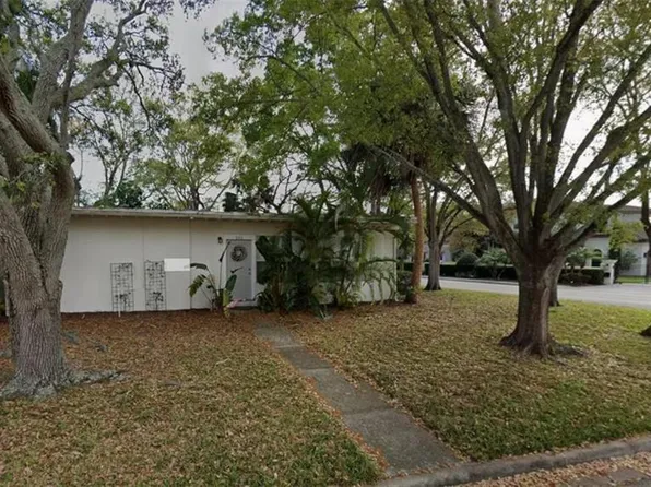 535 Monterey Blvd NE, Saint Petersburg, FL 33704