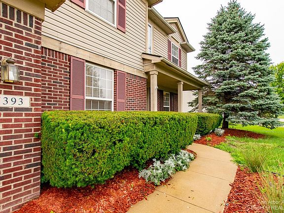 4th image of 7393 Wellington Ln