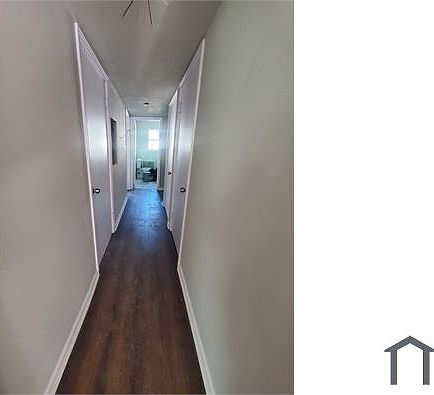 4th image of 2801 Virginia St #B