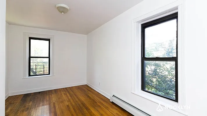 Rented by Nooklyn NYC LLC | media 41