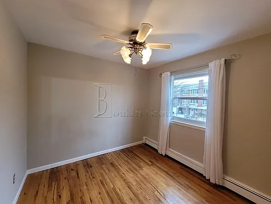 Rented by Bouklis Group | media 10