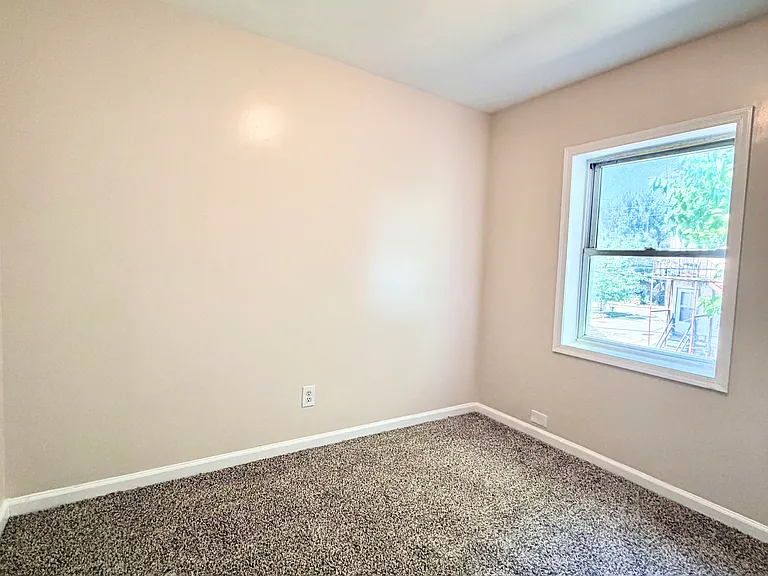 5417 Nelson Ave — Photo 22