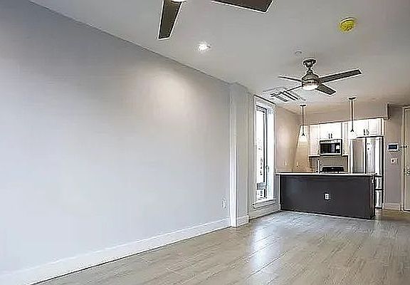 3rd image of 975 Liberty Ave #4K