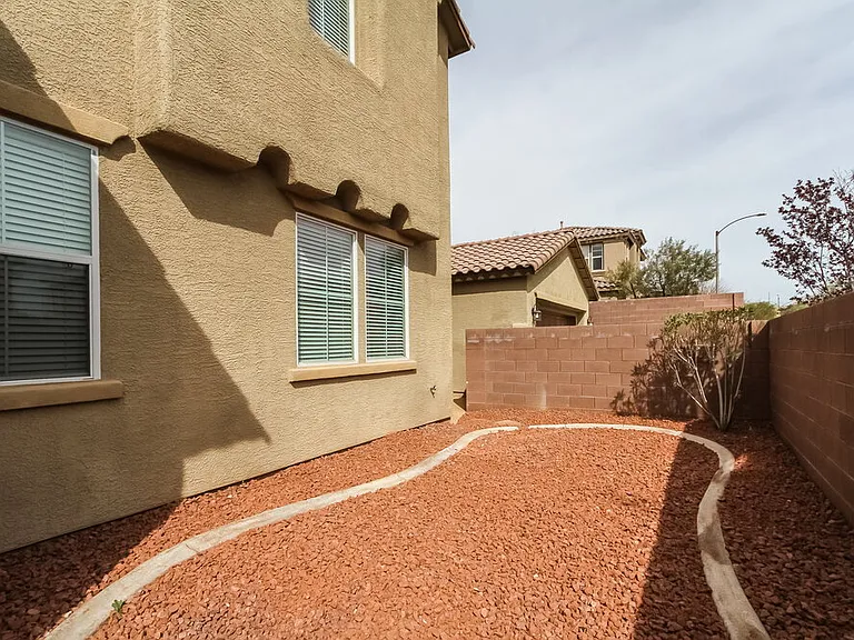 9230 Weeping Water Ave — Photo 14