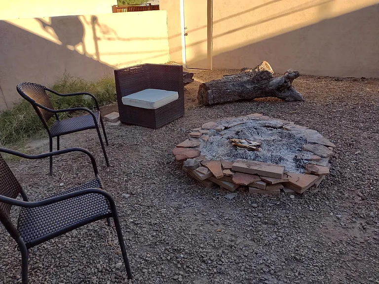 Backyard firepit