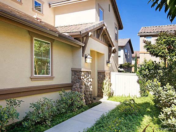 Walkway to Front