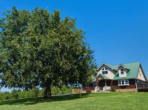 7033 Polecat Pike, Maysville, KY 41056