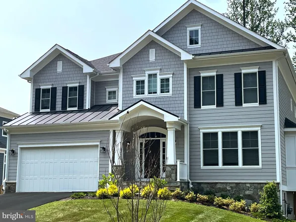 1915 Contralto Ct, Vienna, VA 22182