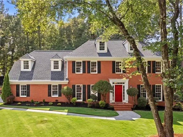 2292 Woodsfield Ln NE, Marietta, GA 30062