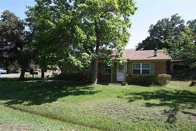 1st image of 136 E Granitecastle Dr