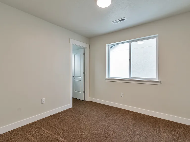 108 N Morning View Dr — Photo 18