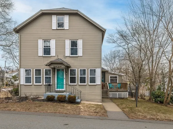 47 W Walnut St, Milford, MA 01757