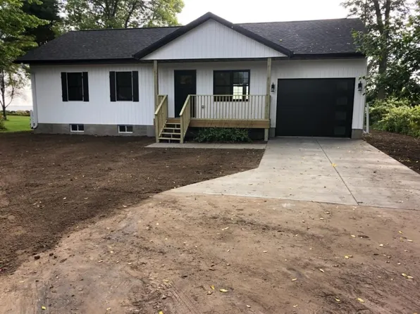 N1446 M 35, Menominee, MI 49858