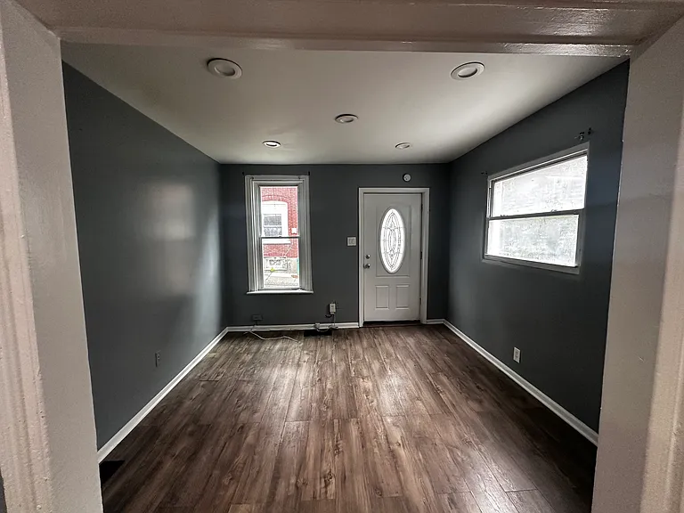 333 N Law St — Photo 5