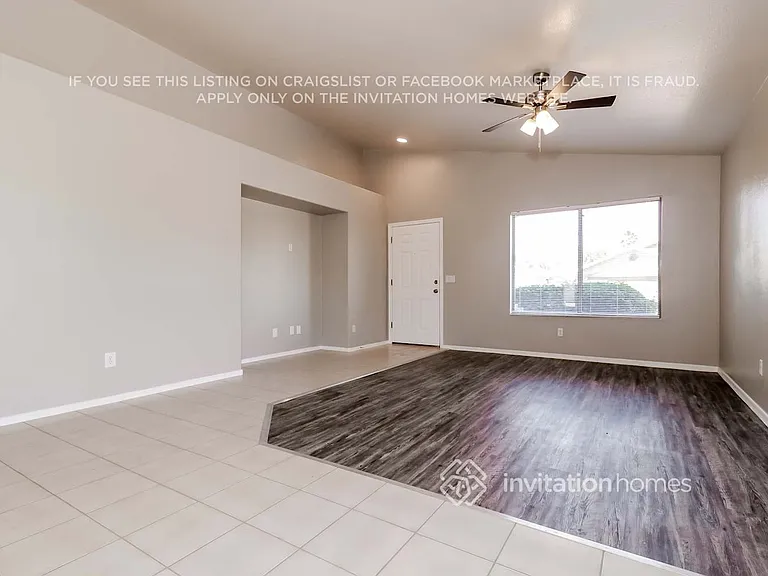 15901 W Elm St — Photo 3