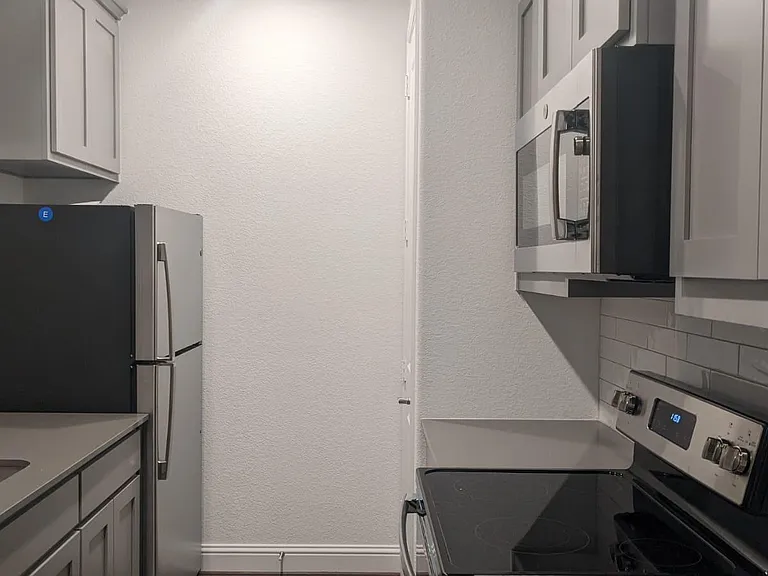 5317 Summer Shade Ln #2 — Photo 3