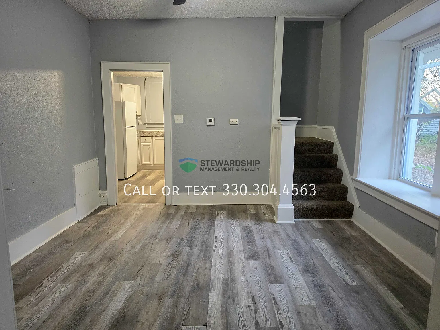 Three-Bedroom, One-Bathroom Duplex In Akron Available Now! — Photo 4