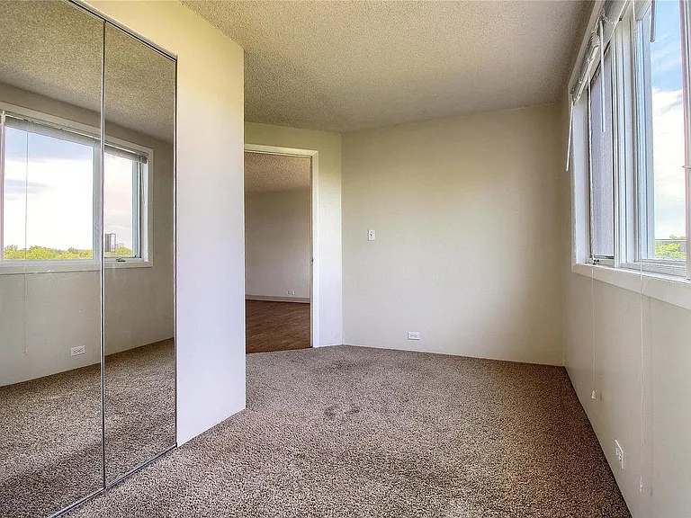 2225 E Buchtel Blvd #303 — Photo 10